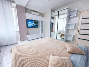 Skyview Central Apartment, Lev Tolstoi 63